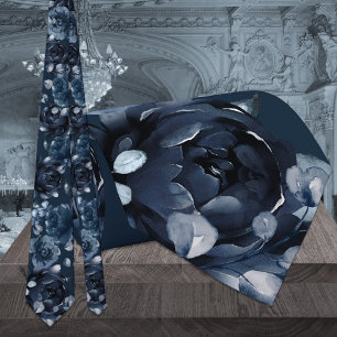 Cravate Mariage de jardin aux pivoines bleu marine et euca