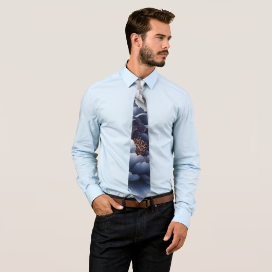 Cravate Marine Bleu Peonies & Rose blanche Mariage Hommes (En situation)