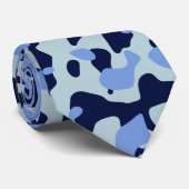 Cravate Marine foncée, Bleu gris clair, Camouflage bleu ci (Roulé)