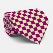 Cravate Maroon and beige checkerboard pattern (Roulé)