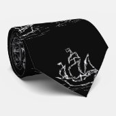 Cravate Modèle noir et blanc de bateau de pirate (Roulé)
