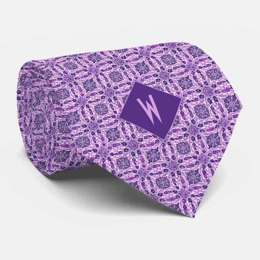 Cravate Monogramme Mandala Joyaux Violets (Roulé)