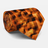 Cravate Mosaïque avec taches de dégradé rouge profond à or (Roulé)