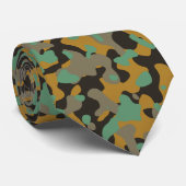 Cravate Motif Camo noir, vert, orange (Roulé)