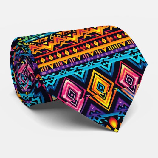 Cravate motif cool en aztèque (Roulé)
