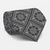 Cravate Motif de bandana à bandes noires et blanches diago (Roulé)