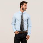 Cravate Motif de bande rétro noir gris vintage vibe<br><div class="desc">Design rétro avec rayures audacieuses. Un design avec une police d'inspiration les années 70 et un motif minimal. Toutes les couleurs peuvent être modifiées. Créez le vôtre et changez les couleurs en votre combinaison préférée.</div>