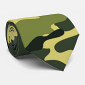 Cravate Motif de camouflage vert (Roulé)