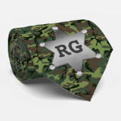 Cravate Motif de camouflage vert Sheriff Badge Monogramme (Roulé)
