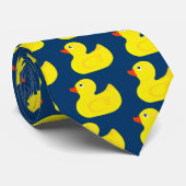 Cravate Motif de canard dans étang bleu cool (Roulé)