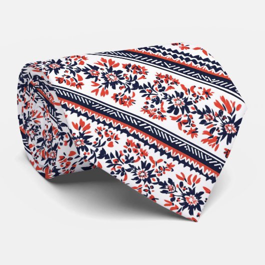 Cravate Motif de folklore slave (Roulé)