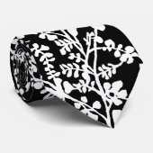 Cravate Motif de répétition Floral noir et blanc (Roulé)