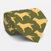 Cravate Motif de silhouettes de trieuse du Labrador jaune (Roulé)