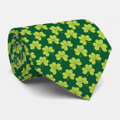 Cravate Motif de trèfle vert (Roulé)