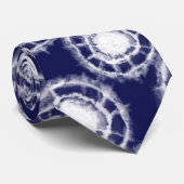 Cravate Motif des cercles Shibori bleu et blanc (Roulé)