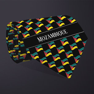 Cravate Motif du drapeau du Mozambique vague