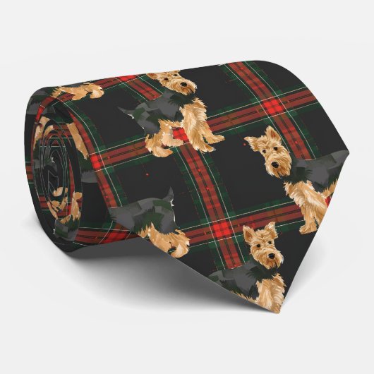 Cravate Motif écossais de Noël Airedale Rouge Vert (Roulé)