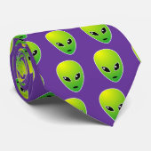 Cravate Motif extraterrestrial - sur Purple (Roulé)