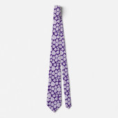 Cravate Motif feuille 02 - Blanc sur violet profond (Devant)