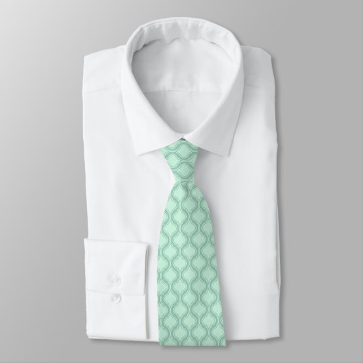 Cravate Motif géométrique rétro dans les tons verts (Attaché)