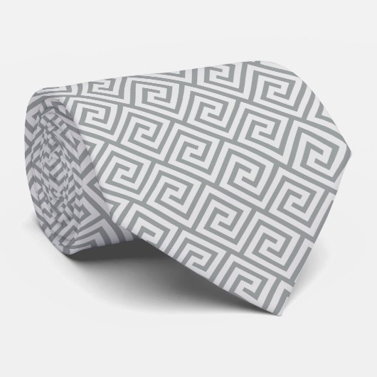 Cravate Motif grec gris clair sur gris d'acier clair (Roulé)