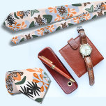 Cravate Motif hawaïen rétrospectif<br><div class="desc">La cravate pour hommes d'imprimerie hawaïenne présente un éventail captivant de feuilles tropicaux colorés dans son design. L'illustration de la pastel de la cravate montre la beauté luxuriante et exotique des îles Hawaiiennes, apportant un éclat de flair tropical à toute tenue. Les feuilles représentés sur la cravate offrent une variété...</div>