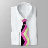 Cravate motif moderne girly zigzag noir fuchsia chevron (Attaché)