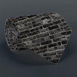 Cravate Motif noir de mur de briques<br><div class="desc">Cette cravate fraîche est décorée d'un motif blanc de mur de briques. Cadeau parfait pour un travailleur de la construction,  un constructeur ou un maçon.</div>
