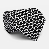 Cravate Motif ondulé - Blanc sur noir (Roulé)