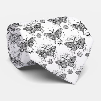 Cravate Motif Papillon de Nuit