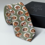 Cravate Motif photo circulaire - 12 photos - vert sauge<br><div class="desc">Ajoutez 12 photos à ce motif photo collage. L'arrière - plan est un vert gris-sauge neutre avec la photo dans un motif à pois. Vous pouvez utiliser ceci comme un cadeau de Fête des pères ou un cadeau pour grand-père avec une photo des petits-enfants. Pour obtenir de meilleurs résultats, recadrez...</div>