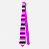 Cravate Motif rayures noir, blanc, fuchsia (Devant)