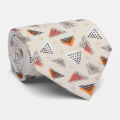 Cravate Motif tiré par la main de triangle géométrique (Roulé)