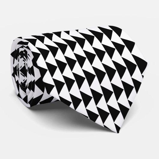 Cravate Motif triangulaire - Blanc sur Noir (Roulé)