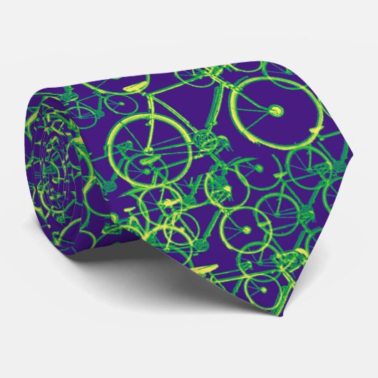 Cravate motif vélo pour costume (Roulé)