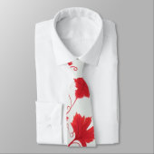 Cravate Motif vibrant de feuille d'érable rouge (Attaché)