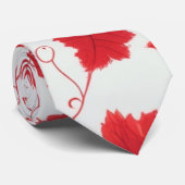 Cravate Motif vibrant de feuille d'érable rouge (Roulé)