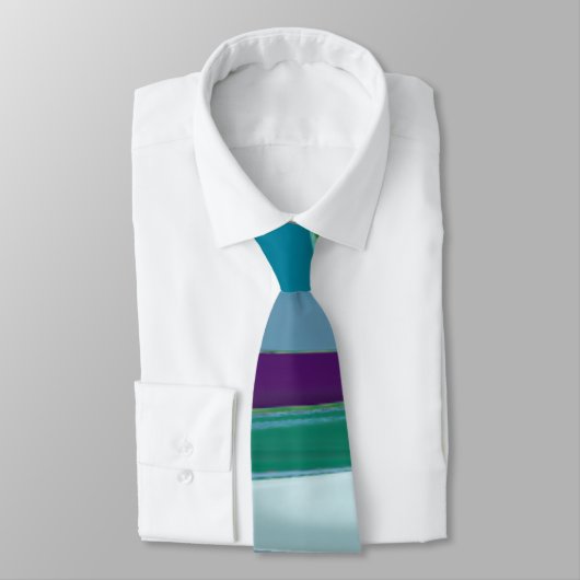 Cravate multicolore de rayures (Attaché)