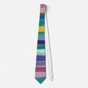 Cravate multicolore de rayures