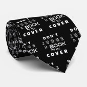 Cravate "Ne juge pas un livre par sa couverture" Noir et b (Roulé)