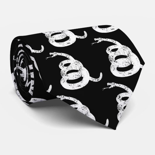 Cravate Ne marchez pas sur moi (Roulé)