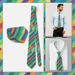 Cravate NECKTIE - Diagonales multicolores<br><div class="desc">Cette belle cravate masculine (chemise et mannequin non inclus) présente une image à rayures diagonales multicolores dans les tons bleu, vert et orange. L'image couvre l'avant et l'arrière de la cravate. ► Il ne peut pas être retiré ou remplacé de l'avant (voir NOTE ci-dessous) mais peut être repositionné pour un...</div>