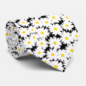 Cravate Négative Space Daisies blanc jaune sur noir (Roulé)