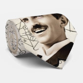 Cravate Nikola Tesla - Smiling - 369 Key for the Universe (Roulé)