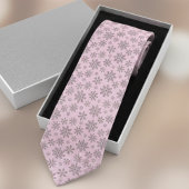 Cravate Noël Rose Pâle avec Flocons Élégants