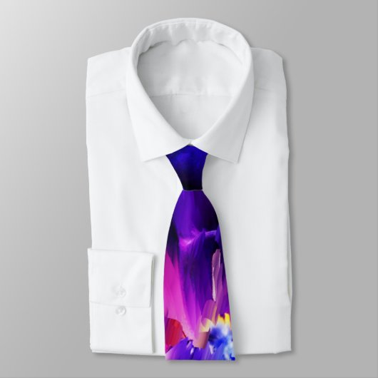 Cravate noir d'iris (Attaché)