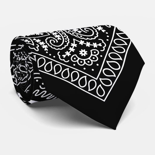 Cravate noire 2 de Bandana (Roulé)