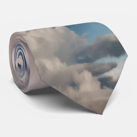 Cravate Nuages dans un ciel bleu (Roulé)