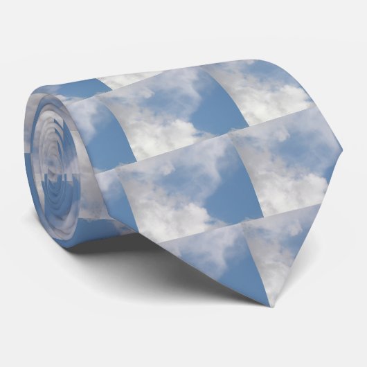 Cravate nuages fluides (Roulé)