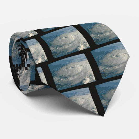 Cravate Oeil d'ouragan (Roulé)